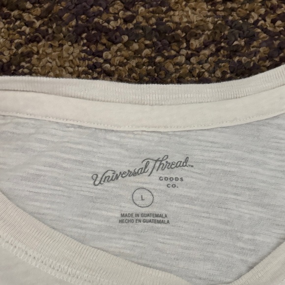 Universal Thread Tee - Picture 2 of 2